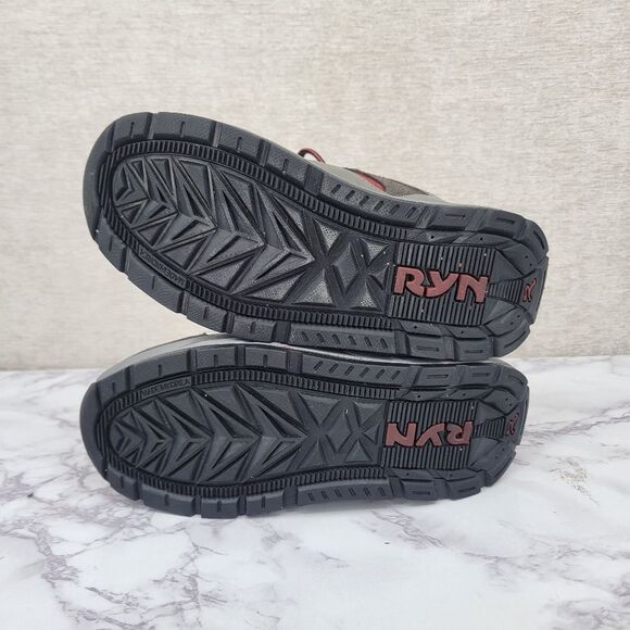 Ryn Trail Red Gray Athletic Shoe US Size 6  Korean 235  Hiking Running - Picture 10 of 14